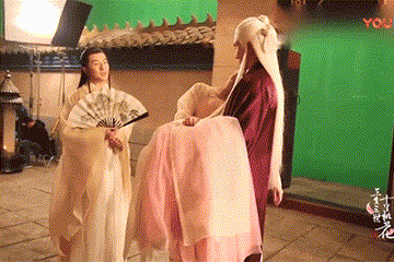 李行亮公主抱麦琳摔倒_女明星公主抱_公主抱的技巧和注意事项