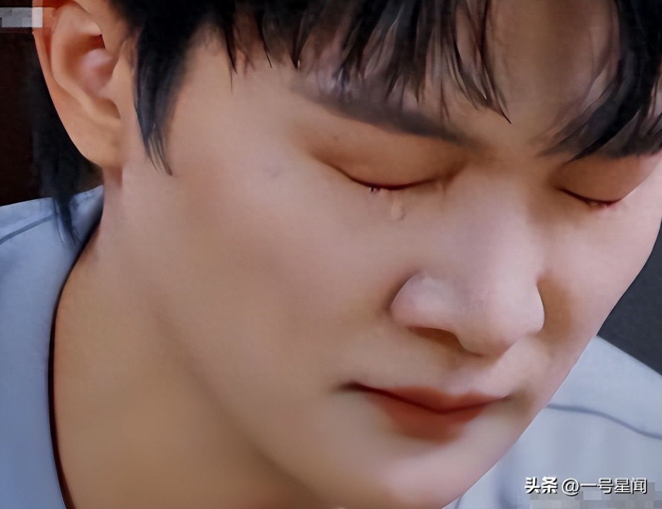 周深舞台造型批评_周深外形争议_迄今为止哪个明星没有黑料,